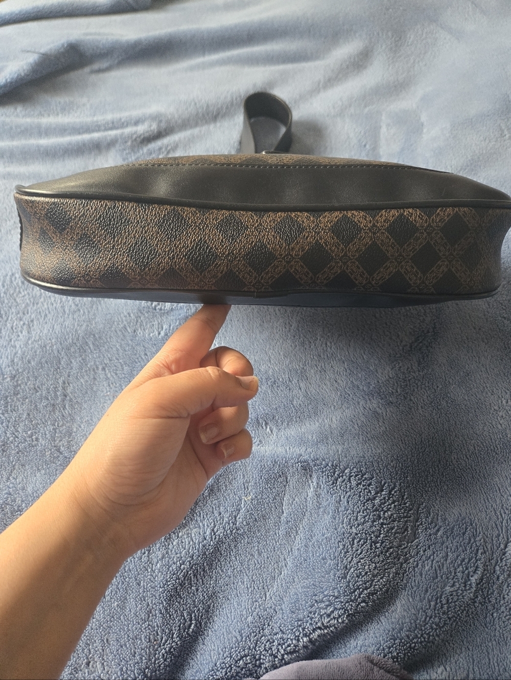 Club Rochelier Shoulder Bag - Picture 12 of 12